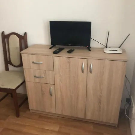 Apartamento - školní Chomutov